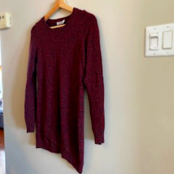 Top - Picture 1 of 1